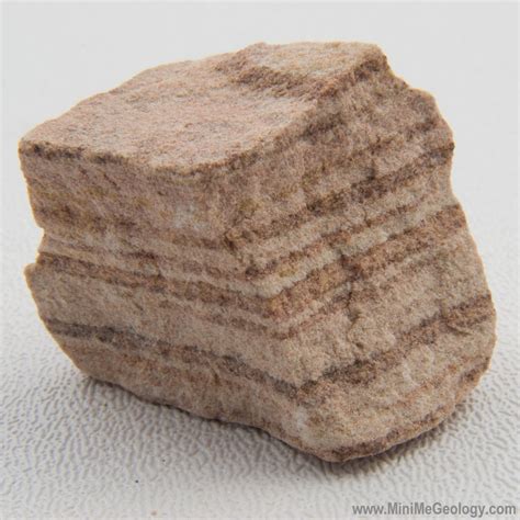 what does a sedimentary rock look like