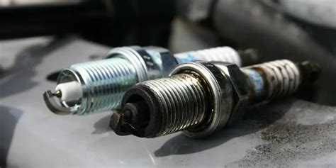 what does a spark plug look like with a bad injector