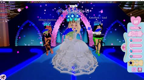what does beauty pageant mean in royale high