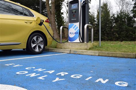How Much Does it Cost to Charge an Electric Car? A Comprehensive Guide to Charging Expenses