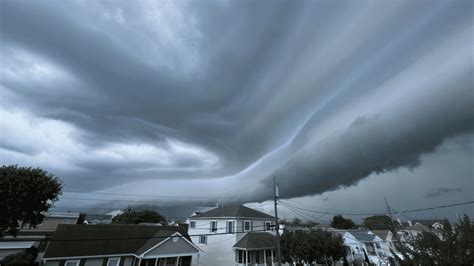 What Does It Mean Shelf Cloud