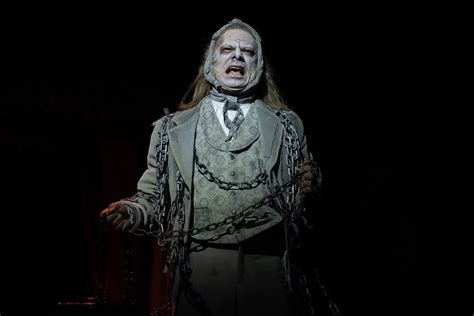 what does jacob marley symbolize