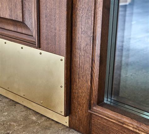 What Does Kick Plate Mean