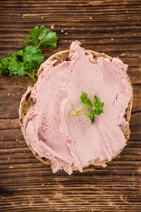 What Does Liverwurst Taste Like