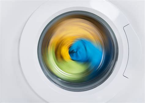 what does spin function do in washing machine