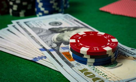 what does taking a rake in poker
