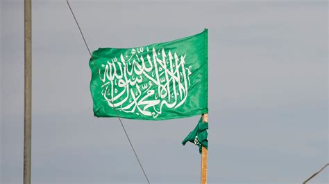 what does the hamas flag look like