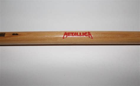 what drumsticks does lars ulrich use