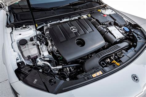 what engine is in a mercedes a class a180