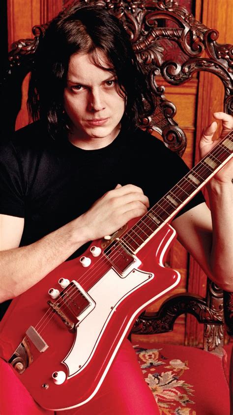 what guitar does jack white use