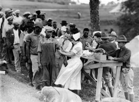 what happened in the tuskegee syphilis study