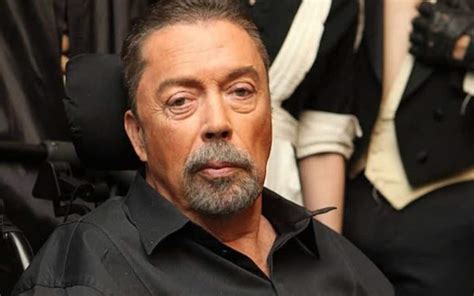 what happened tim curry