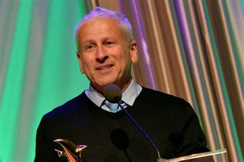 what happened to louie giglio