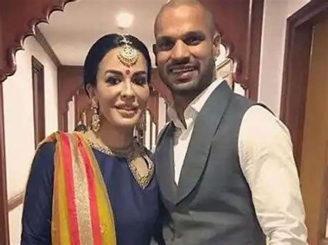 what happened to shikhar dhawan wife