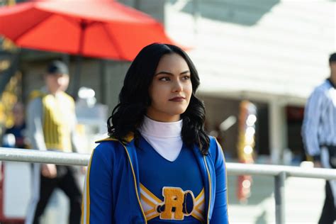 what happens to veronica in riverdale