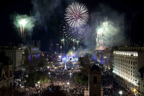 what holidays do they celebrate in argentina