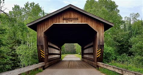 what is a covered bridge