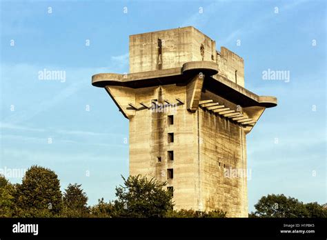 What Is A Flak Tower