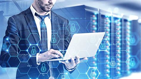 what is a it security engineer