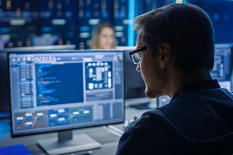 what is a it systems analyst