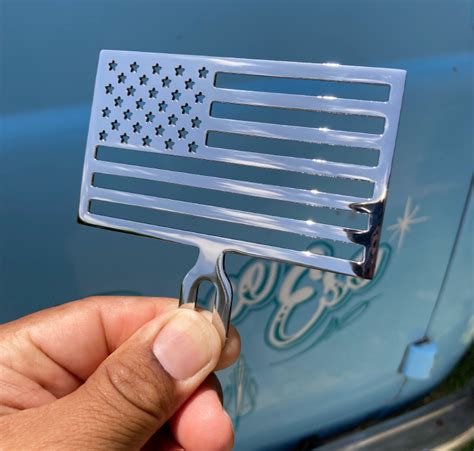INDIANAPOLIS SPEEDWAY LICENSE PLATE TOPPER ALUMINUM RECAST The H.A.M.B.