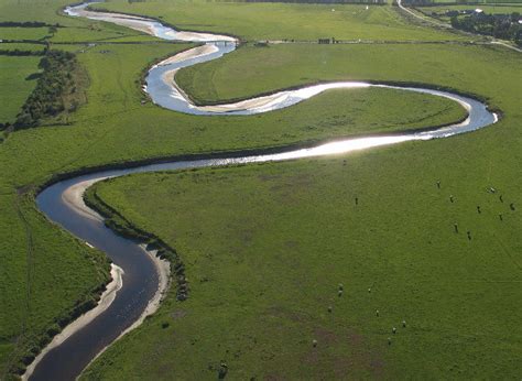 What Is A Meander Pattern Quizlet