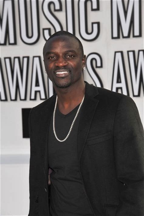 what is akon nationality