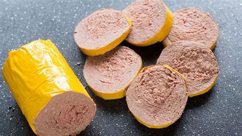 what is braunschweiger meat