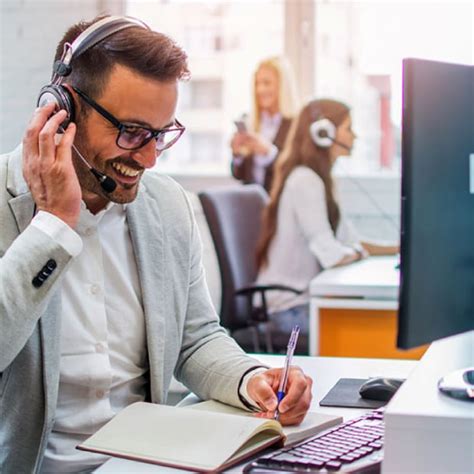 what is call center agent all about