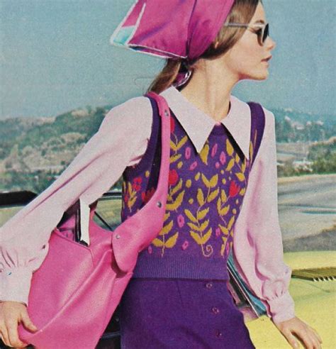 what is considered retro clothing