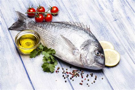 what is dorada fish in english