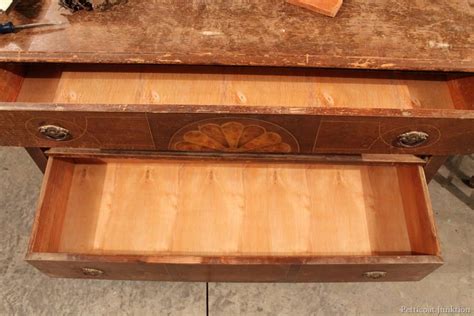 What Is Drawer Bottom