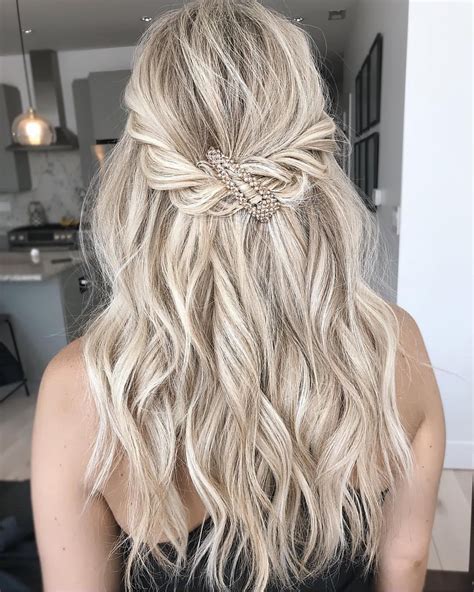  79 Stylish And Chic What Is Half Up Half Down Hairstyles For New Style