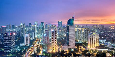 what is jakarta and javax