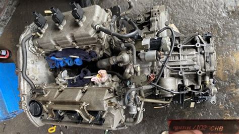 What Is Left And Right Side Of Engine