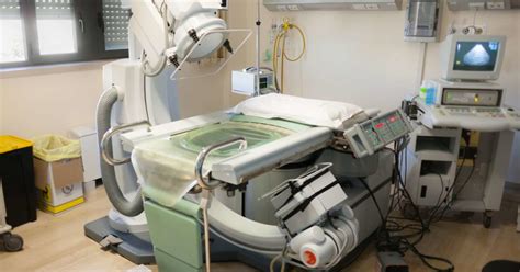 Breaking Down Kidney Stones: What is Lithotripsy Treatment?