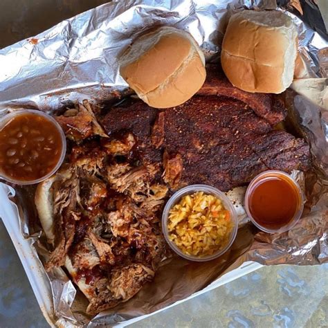 Memphis Style BBQ Company Grill