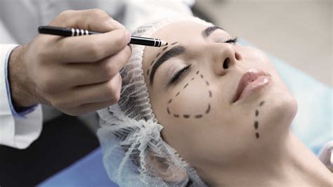 What Is Plastic And Reconstructive Surgery