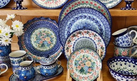 what is polish pottery