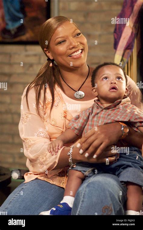what is queen latifah's birth name