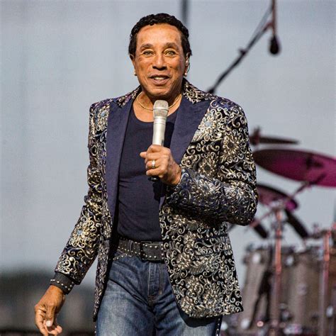 what is smokey robinson's net worth