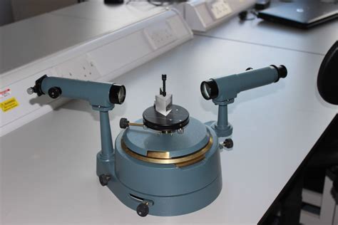 What Is Spectrometer In Physics