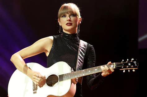 what is taylor swift's net worth