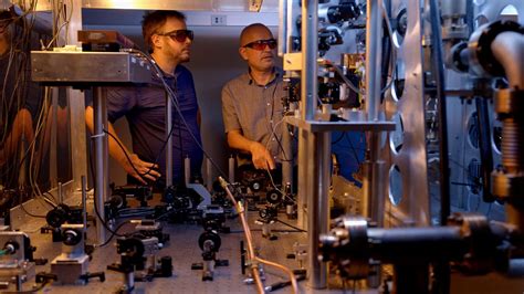 What Is The Atomic Clock At Now