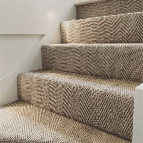 what is the best kind of carpet for stairs