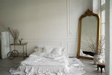 What Is The Best Mirror For Bedroom