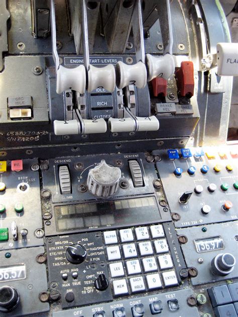 what is the boeing 747 normal throttle