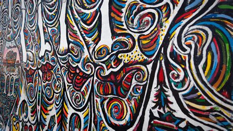 What Is The Difference Between Abstract And Expressionism