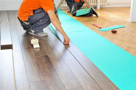 home.furnitureanddecorny.com:what is the easiest way to lay laminate flooring