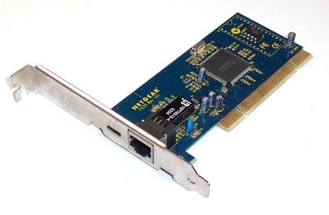 what is the function of a network card in a computer